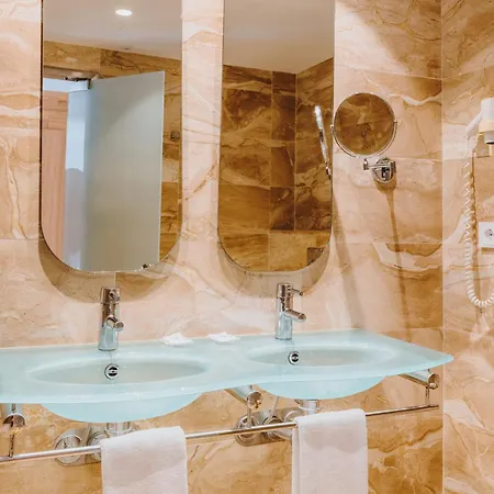 Grupotel Playa - Adults Only Hotel Camp De Mar