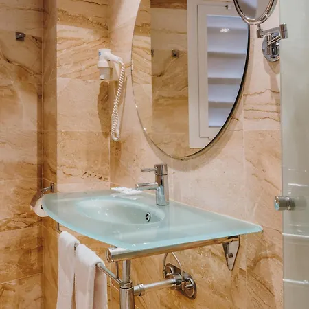 Ξενοδοχείο Grupotel Playa - Adults Only 4*